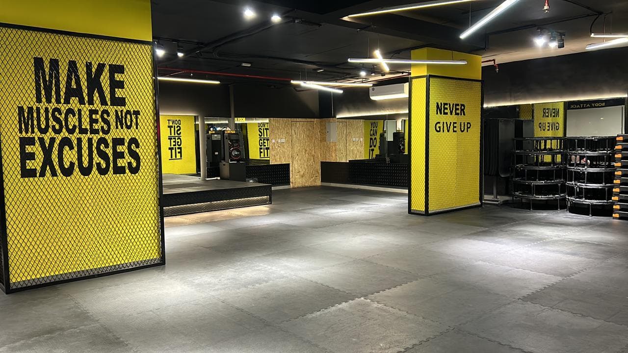 Ladies hero training background